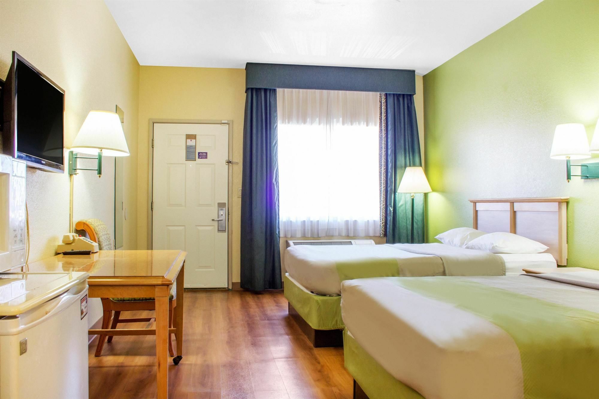 Apache Inn Темпе Экстерьер фото