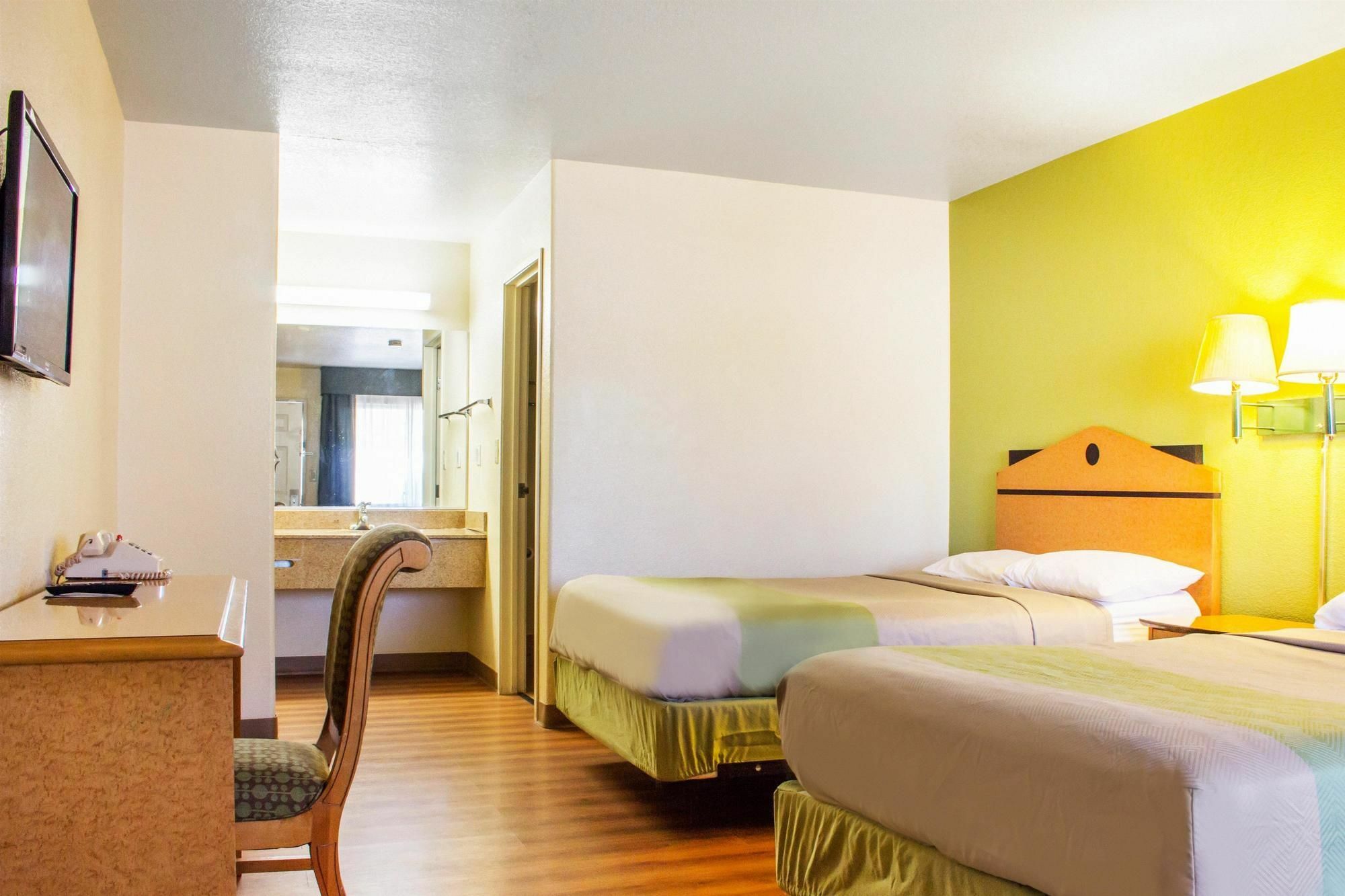 Apache Inn Темпе Экстерьер фото